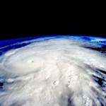 میکسیکو تاریخ کے بدترین طوفان کی تباہی سے بچ گیا