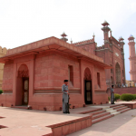 یوم اقبال کی تقریب پر حکومتی بے حسی پر شدید تنقید