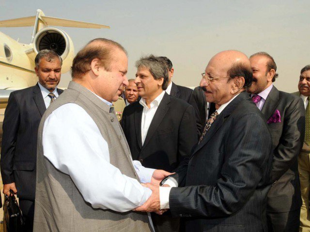 رینجرز اختیارات کا تنازع: وزیراعظم نوازشریف اور قائم علی شاہ کی ملاقات سے کچھ نہیں نکلا!