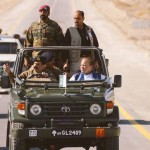 بلوچستان کی پہلی موٹر وے کا افتتاح: نوازشریف اور جنرل راحیل کے ایک گاڑی میں سفر کی تصویر زیادہ موضوع ِ بحث