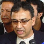 متحدہ قومی موومنٹ سے لاتعلق رہنما رضا ہارون دبئی سے کراچی پہنچ گئے!