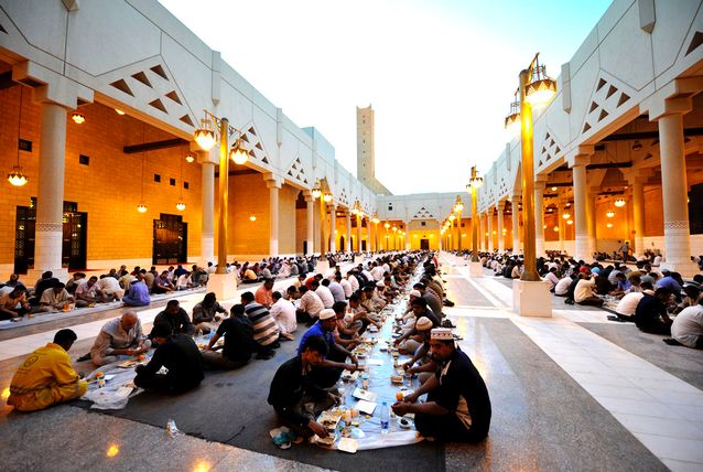 سعودی عرب میں پیر کو یکم رمضان کی پیش گوئی!