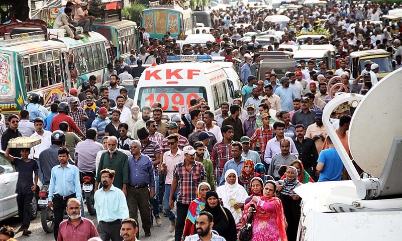 ڈی جی رینجرز نے الطاف حسین کی تقریر اور اے آر وائی کے دفترپر حملے کومنظم کارروائی قرار دے دیا!