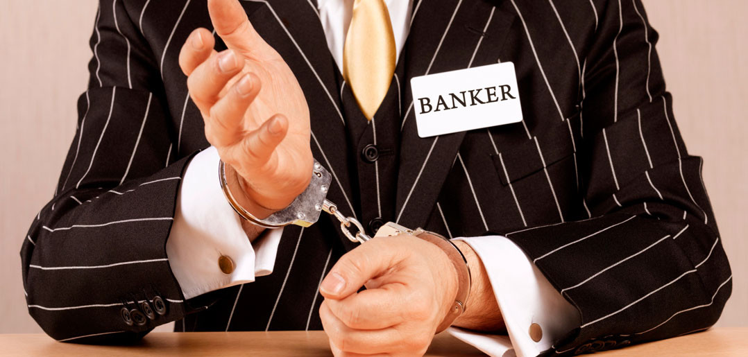 مالیاتی بحران کے ذمہ دار تین بینکاروں کو سزائے قید