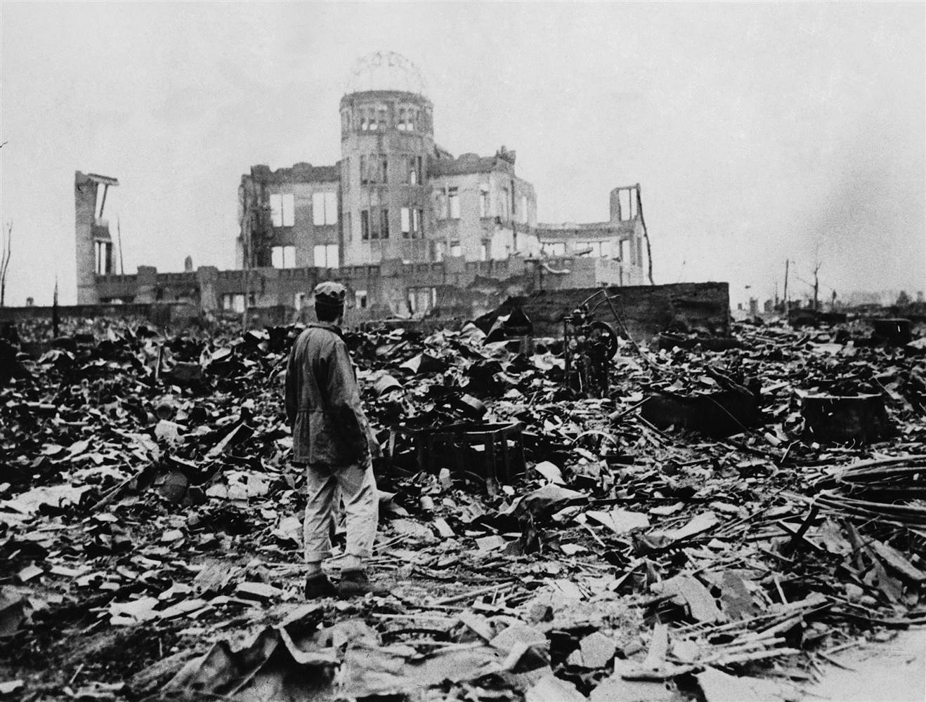 ہیروشیما ایٹم بم حملے کو 71 سال بیت گئے