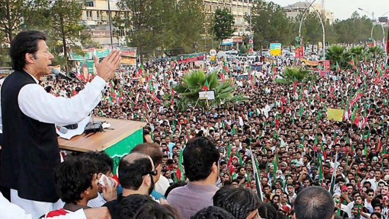 عید کے بعد رائیونڈ جائیں گے، ایف بی آر تحقیقات نہیں کررہا: عمران خان