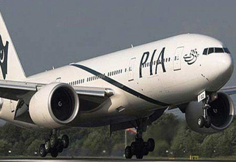 پی آئی اے طیاروں نے کم اڑانوں میں 61ارب کا تیل زیادہ پی لیا،نئے اسکینڈل کی تحقیقات روک دی گئی!