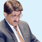 اعلیٰ عدالتوں کے سامنے دکھڑے‘بیورو کریسی نے وزیر اعلیٰ کو پھنسا دیا