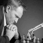 روبوٹ نے صرف 4گھنٹے میں شطرنج سیکھ کرانسان کوشکست دیدی