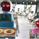 چین اوربھار ت دور جدید کے ہائی ٹیک ریسٹورنٹ اور روبوٹس