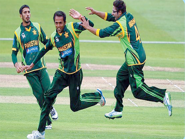 پاکستان نے انڈر 19 ورلڈ کپ کے سیمی فائنل میں جگہ بنالی ‘جنوبی افریقہ آئوٹ کلاس
