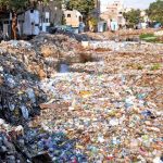 حکومت نے گھروں کے باہرکچراپھینکنے پرپابندی لگاکرفرض پوراکرلیا؟