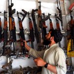 پشاور ، درہ آدم خیل میں تیار اسلحے کی دنیا میں مارکیٹنگ کا منصوبہ