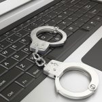 سوشل میڈیا اور انٹرنیٹ کرائمز میں اضافہ ،ایف آئی اے کو 4ہزار 9سو 74 درخواستیں موصول