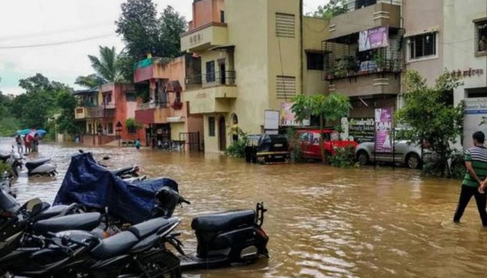 بھارت،پونے میں بارشوں اور سیلاب سے 17 افراد ہلاک