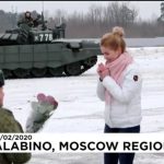 روسی فوجی کی محبوبہ کو انوکھے انداز میں شادی کی پیشکش