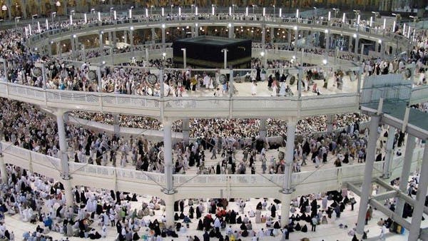 سعودی عرب نے عارضی طور عمرہ زائرین اور مسجد نبوی کی زیارت روک دی