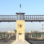 کورونا وائرس کے باعث تاجر، مزدور تفتان چھوڑنے لگے ، ماسک بلیک میں فروخت