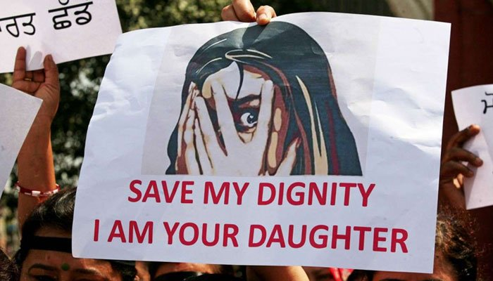 بھارت خواتین کے لیے غیر محفوظ، ہر 15منٹ میں ایک زیادتی