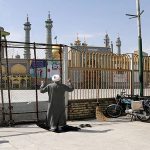 کرونا کی تباہ کاریوں کے باوجود ایران کا مذہبی مزارات کھولنے کا عندیہ