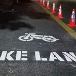 پبلک ٹرانسپورٹ پر دباؤ کم کرنے کے لیے لندن کی سڑک پر سائیکل لین متعارف