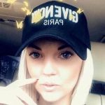 دو ماہ تک گونگی رہنے والی خاتون اچانک چار لہجوں میں بولنے لگی