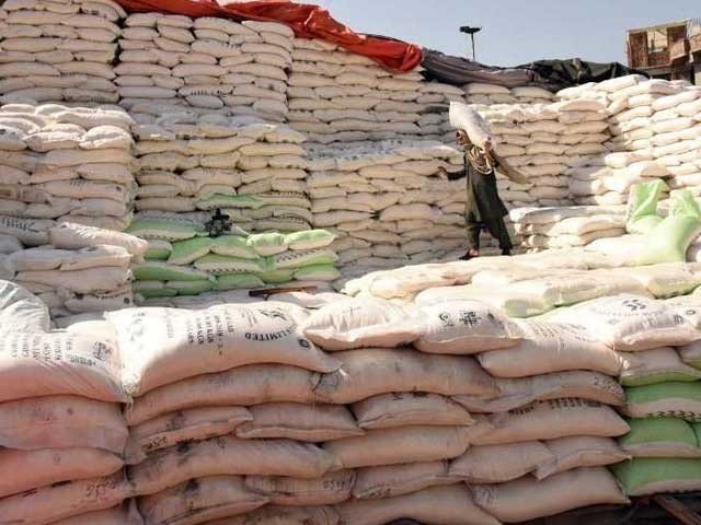 مزید 60 ہزارمیٹرک ٹن گندم پاکستان پہنچ گئی، آٹا سستا ہونے کا امکان