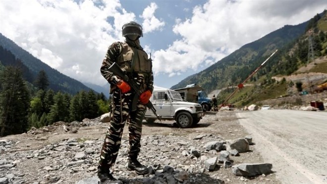 انڈیا اور چین کا سرحد پر مزید فوج نہ بھیجنے پر اتفاق