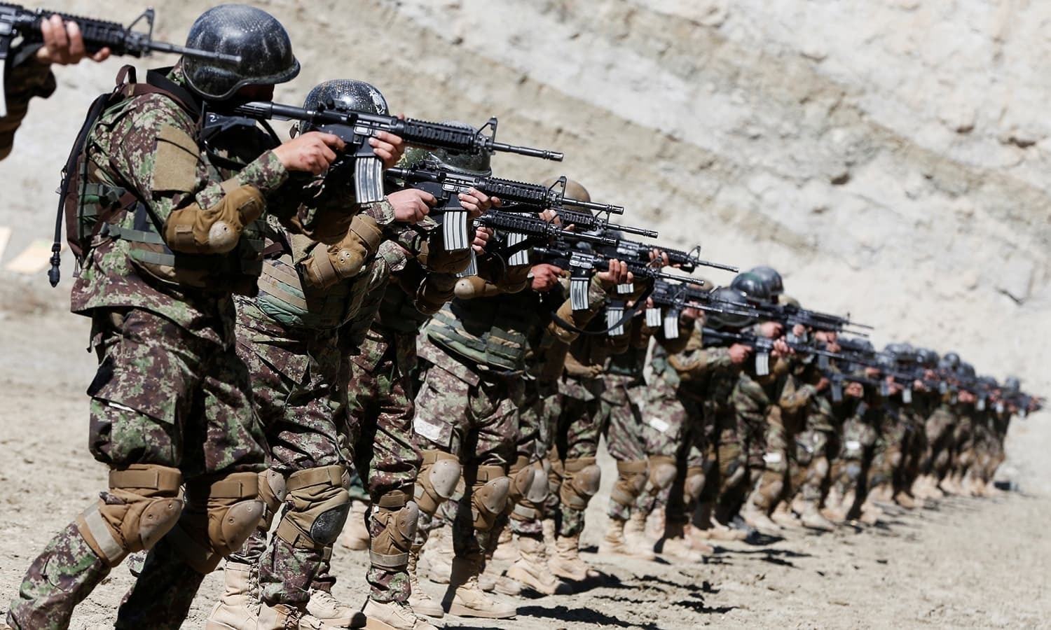 امریکا نے افغانستان میں 10 فوجی اڈے بند کردیے