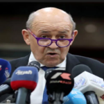 اسلام کا بے حد احترام کرتے ہیں، جنگ دہشت گردی سے ہے ، فرانس