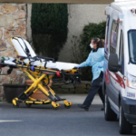 امریکا میں 60ہزار سے زائد کورونا مریض اسپتال داخل