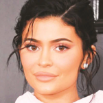 کائیلی جینر سال 2020 میں سب سے زیادہ کمانے والی سیلیبریٹی قرار