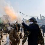 بھارت میں کسانوں کا احتجاج جاری، پولیس کا وحشیانہ تشدد