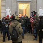 کیپٹل ہل ہنگامہ آرائی ، ایف بی آئی کو پائپ بم نصب کرنیوالے ملزمان کی تلاش