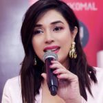 گلوکارہ و اداکارہ کومل رضوی نے ڈراموں میں واپسی کا اعلان کردیا