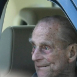 شہزادہ فلپ کی سیکیورٹی پر مامور عملے کی گاڑی کا چالان