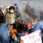 میانمار میں عوامی احتجاج جاری، طلبہ کی بھی فوج مخالف ریلی