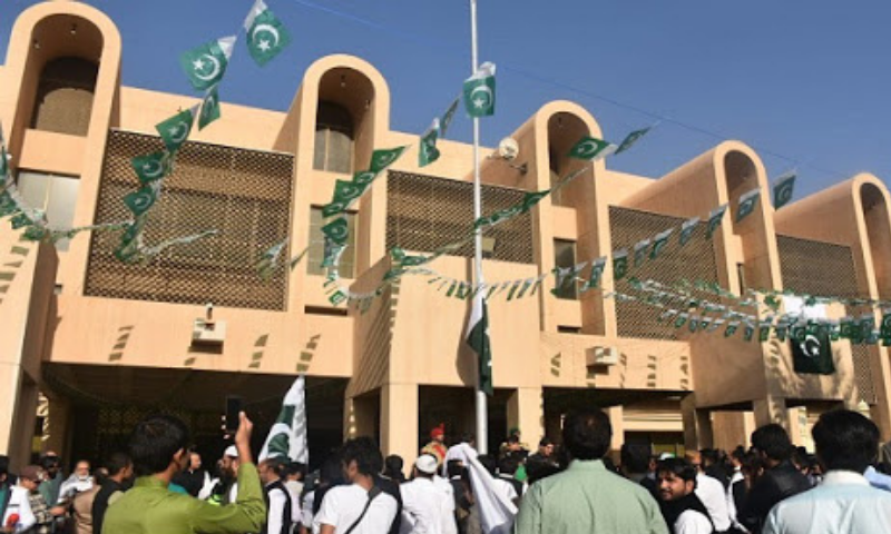 سعودی عرب میں تعینات سفیر، 6 اہلکار عوامی شکایات پر وطن واپس طلب