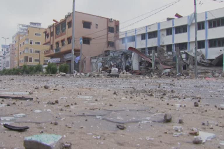 اسرائیل کے غزہ پر راکٹ حملے میں11 منزلہ میڈیا ہائوس تباہ، ویڈیو وائرل