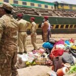 گھوٹکی ،2مسافر ٹرینوں میں تصادم سے 60افراد جاں بحق،150 زخمی