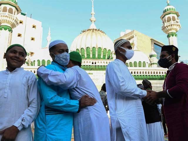 عید الاضحی کی تعطیلات میں مزید دو دن اضافے کی سمری تیار
