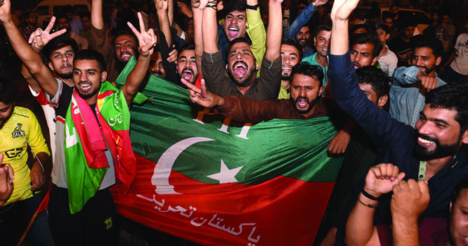 تحریک انصاف کا آزادکشمیر کے بعدصوبہ سندھ کو سیاسی ہدف بنانیکافیصلہ