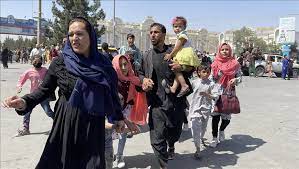 افغانستان سے ٹرانزٹ مسافروں کو کراچی لانے کا منصوبہ موخر