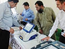 حکومت کی تیار کردہ الیکٹرانک ووٹنگ مشین پر الیکشن کمیشن کا عدم اطمینان
