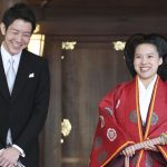تخت و تاج کو ٹھوکر مارنے والی جاپانی شہزادی نے عام شہری سے بیاہ رچا لیا