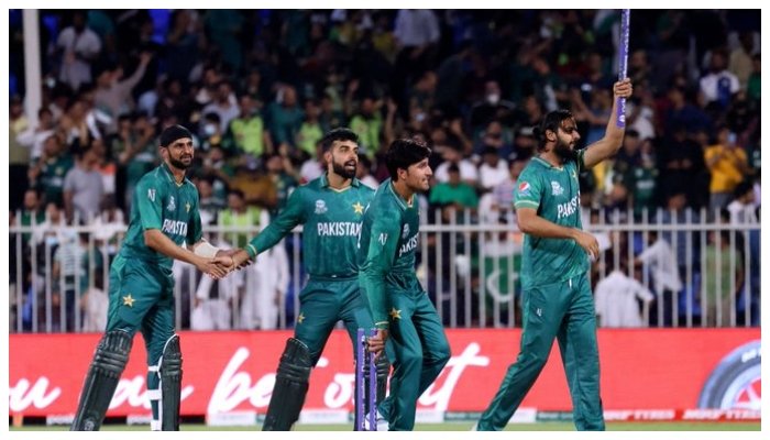 ٹی20 ورلڈ کپ، پاکستان نے نیوزی لینڈ کو بھی پانچ وکٹوں سے شکست دیدی