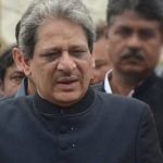 ڈاکٹر عشرت العباد خان کا ایک بار پھر سیاست میں آنے کا عندیہ