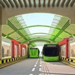 کراچی میں 40 سال کی تاخیر کے بعد  پہلا ماس ٹرانزٹ سسٹم فعال ہوگیا