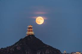 چین مصنوعی چاند بنائے گا،تحقیقی مرکز کی تعمیر کا کام جاری