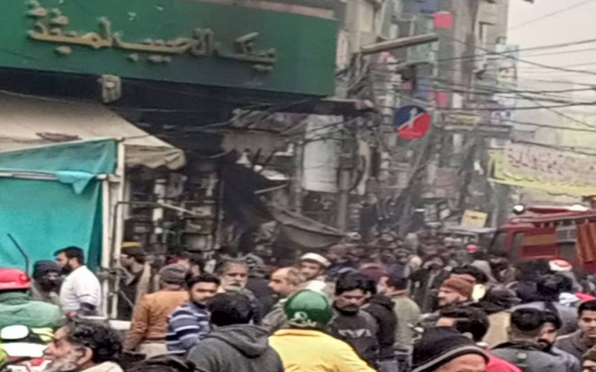 انارکلی بازار سے ملحقہ پان منڈی میں دھماکا، بچے سمیت3افراد جاں بحق ،28 زخمی